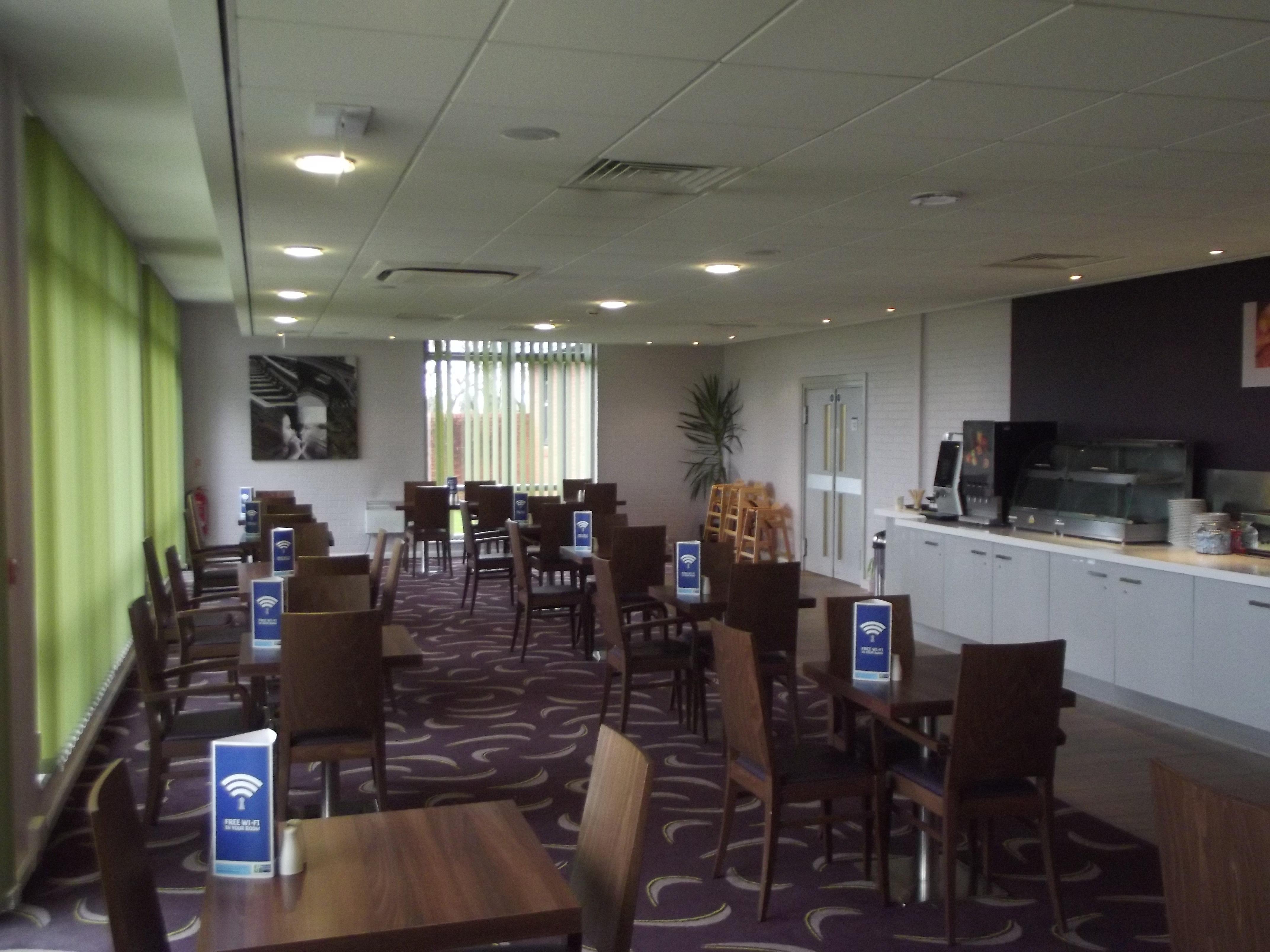 Holiday Inn Express Preston South By Ihg Экстерьер фото